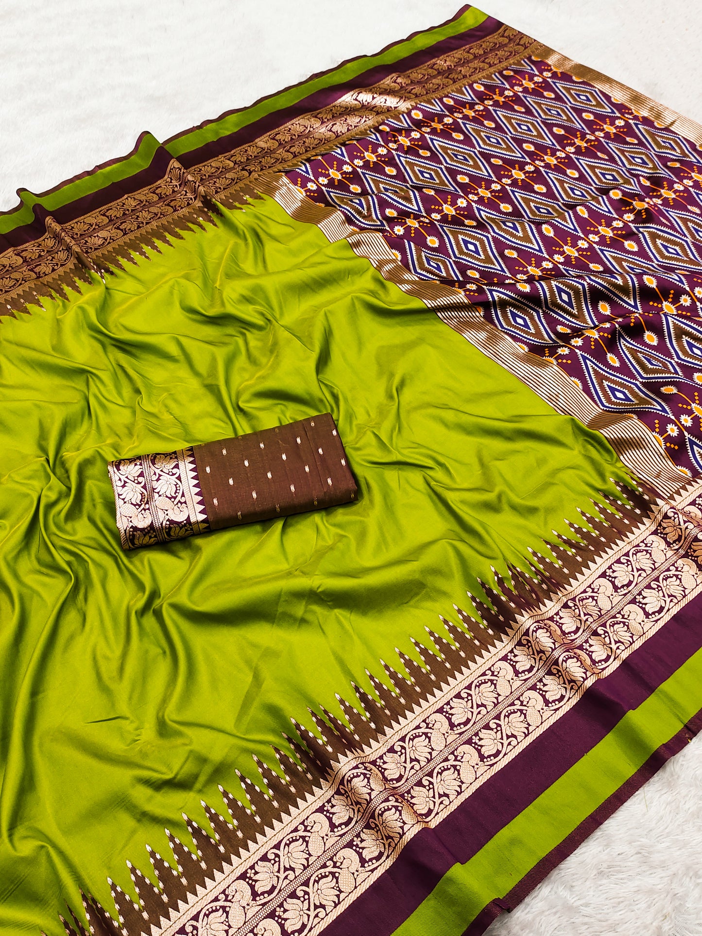 Classic Heritage Style Silk Saree